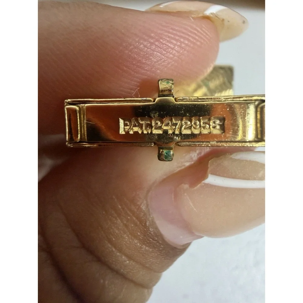 Vintage Gold Tone‎ Cufflinks Swivel Back Square Textured PAT 2472958 Classic